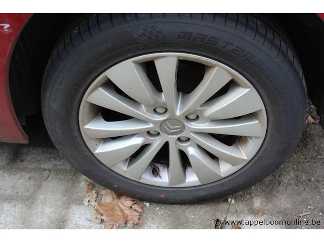 Voert. meerdere doeleinden citroen c4 picasso,benzine, 1749cm³,92kw,1e inschr 10/7/17, vf7ua6fyc45121441, 202661km,co²-uitstoot ng,euro4, kenteken i (ii ontbreekt), zonder gelijkvormigheidsattest, keuring tot 15/2/25, 1sleutel - afbeelding 13 van  22