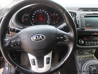 Voert. meerdere doeleinden kia new sportage, benzine, 1591cm³,99kw,1e inschr 24/4/13,u5ypc814adl292353, 184115km, co²-uitstoot 158g/km, euro5, kentekenbewijs, gelijkvormigheidsattest, keuring tot 24/4/26, 2sleutels - afbeelding 13 van  18