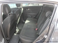 Voert. meerdere doeleinden kia new sportage, benzine, 1591cm³,99kw,1e inschr 24/4/13,u5ypc814adl292353, 184115km, co²-uitstoot 158g/km, euro5, kentekenbewijs, gelijkvormigheidsattest, keuring tot 24/4/26, 2sleutels - afbeelding 16 van  18