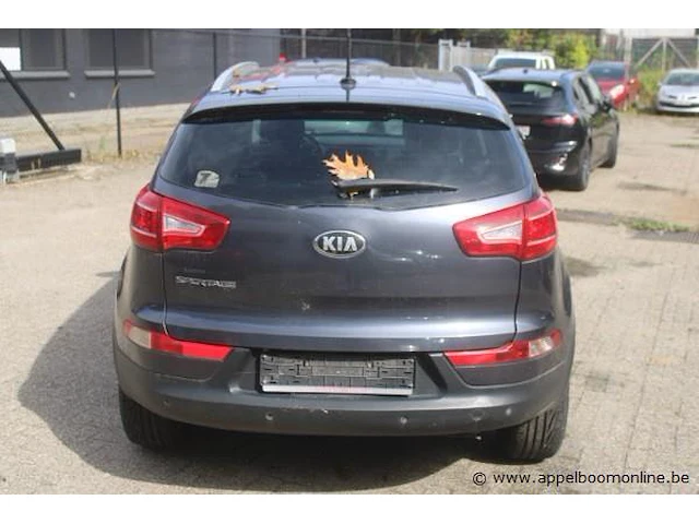 Voert. meerdere doeleinden kia new sportage, benzine, 1591cm³,99kw,1e inschr 24/4/13,u5ypc814adl292353, 184115km, co²-uitstoot 158g/km, euro5, kentekenbewijs, gelijkvormigheidsattest, keuring tot 24/4/26, 2sleutels - afbeelding 4 van  18