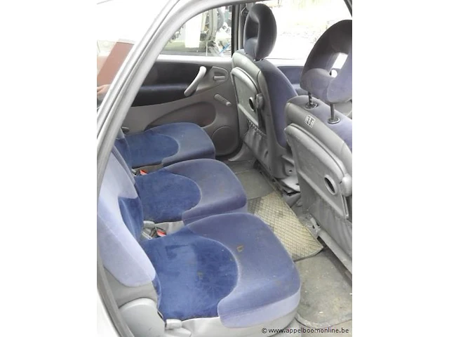 Voertuig meerdere doeleinden citroen xsara picasso,diesel,1560cm³,66kw,1e inschr 11/01/07,vf7ch9hxc25875010,kmstand vlgs ltste keuring 06/01/24: 69241km,co²-uitstoot 145g/km,euro5b,kentekenbewijs,gelijkvormigheidsattest,keuring tot 11/1/25,2sleutels - afbeelding 5 van  10