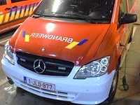 Voertuig meerdere doeleinden mercedes-benz vito,diesel,2143cm³,120kw,1e inschr 23/4/14,wdf63970313844866,90923km,co²-uitstoot :211g/km,euro5,kenteken i+ii,gelijkvormigheidsattest,keuring tot 23/4/25,2sleutels - opm: zonder de inhoud - afbeelding 8 van  13