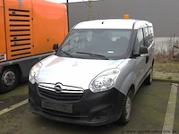 Voertuig meerdere doeleinden opel combo,diesel,1598cm³,77kw,1e inschr 27/3/14, w0l6ayd1be9544156, 92701km,co²-uitstoot 145g/km,euro5b,kenteken i, gelijkvormigheidsattest, keuring beperkt geldig tot 13/12/24,2sleutels