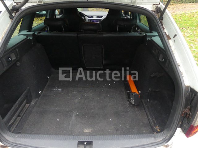 Voertuig skoda octavia combi rs (2018-228.610 km) - afbeelding 8 van  31