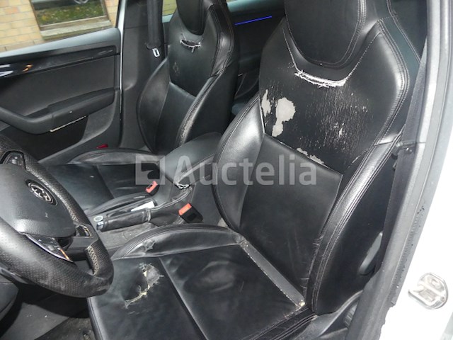 Voertuig skoda octavia combi rs (2018-228.610 km) - afbeelding 11 van  31