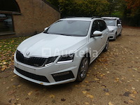 Voertuig skoda octavia combi rs (2018-228.610 km) - afbeelding 28 van  31
