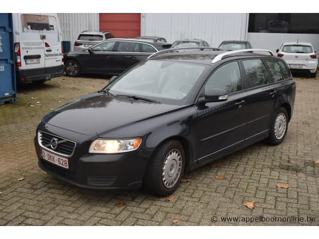 Voertuige meerdere doeleinden volvo v50, diesel,1560cm³,84kw, 1e inschr 10/01/12,yv1mw84f1c2672542, 230158km, co²-uitstoot ng, euro5, kenteken i (ii ontbreekt), gelijkvormigheidsattest, keuring tot 05/04/25, 2sleutels - afbeelding 1 van  17
