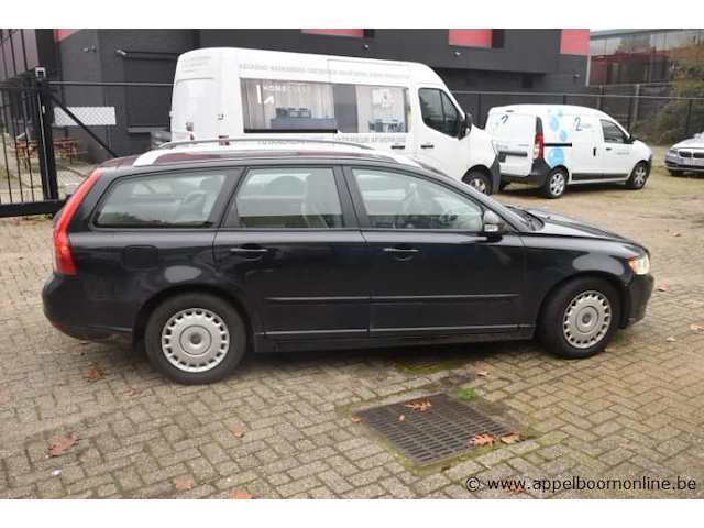 Voertuige meerdere doeleinden volvo v50, diesel,1560cm³,84kw, 1e inschr 10/01/12,yv1mw84f1c2672542, 230158km, co²-uitstoot ng, euro5, kenteken i (ii ontbreekt), gelijkvormigheidsattest, keuring tot 05/04/25, 2sleutels - afbeelding 14 van  17