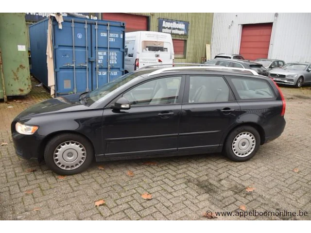 Voertuige meerdere doeleinden volvo v50, diesel,1560cm³,84kw, 1e inschr 10/01/12,yv1mw84f1c2672542, 230158km, co²-uitstoot ng, euro5, kenteken i (ii ontbreekt), gelijkvormigheidsattest, keuring tot 05/04/25, 2sleutels - afbeelding 17 van  17