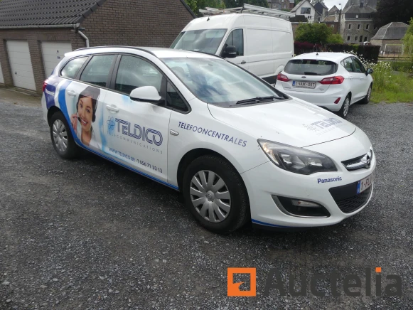 Voertuigen, aanhangwagens, garagedek, laadstations