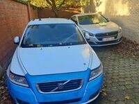 Voertuigen en banden politie tielt