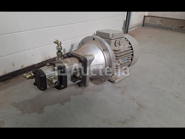 Vog elektromotor 5.5 kw 1455 rpm - afbeelding 2 van  7