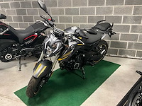 Voge 525r motorfiets - afbeelding 1 van  14