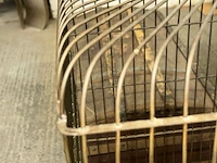 Vogelkooi op voet - afbeelding 3 van  5