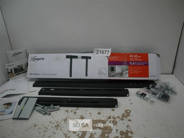 Vogel's thin 505 - vaste tv-beugel 40"- 65" - afbeelding 1 van  3
