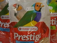 Vogelvoer 2x tropical finches, 1x budgies - afbeelding 2 van  2
