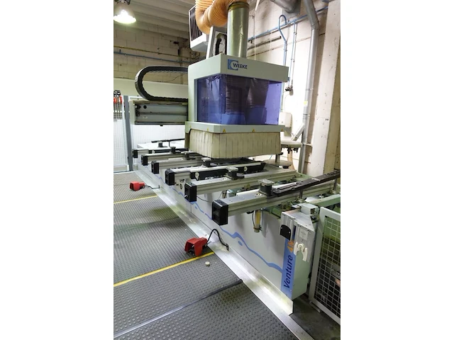 Volautomatische houtfreesmachine weeke - afbeelding 3 van  6