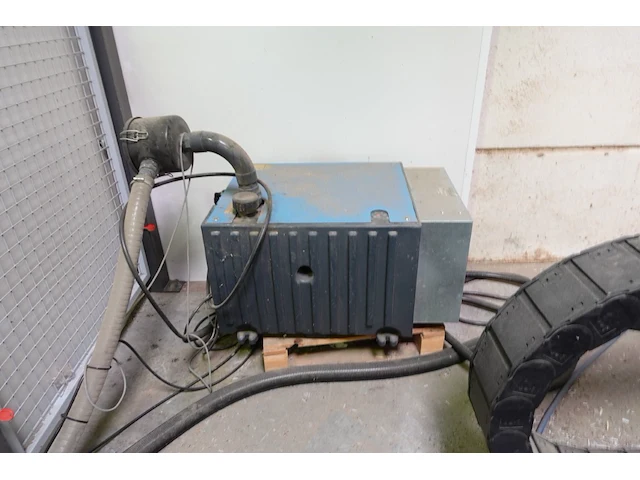 Volautomatische houtfreesmachine weeke - afbeelding 4 van  6