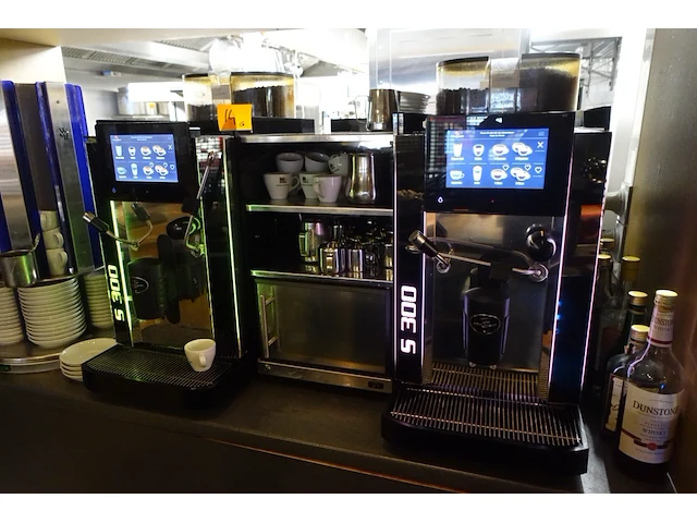 Volautomatische koffiemachine rex royal - afbeelding 2 van  9
