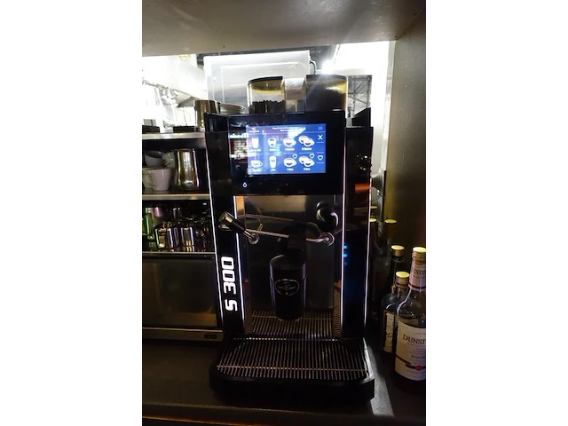 Volautomatische koffiemachine rex royal - afbeelding 3 van  9