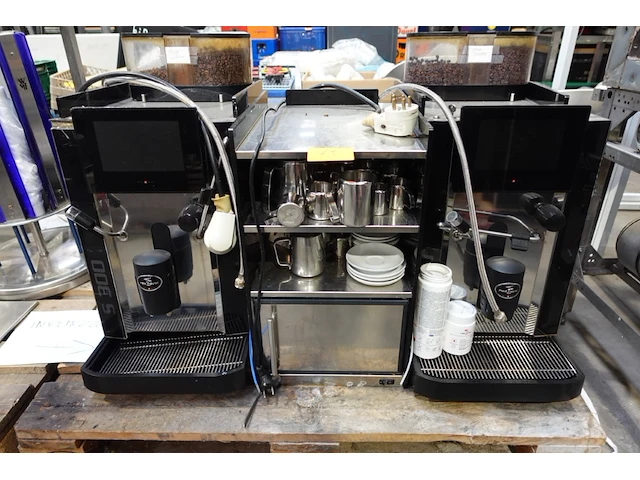 Volautomatische koffiemachine rex royal - afbeelding 1 van  5