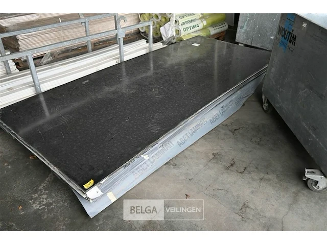 Volkern platen - afbeelding 1 van  2