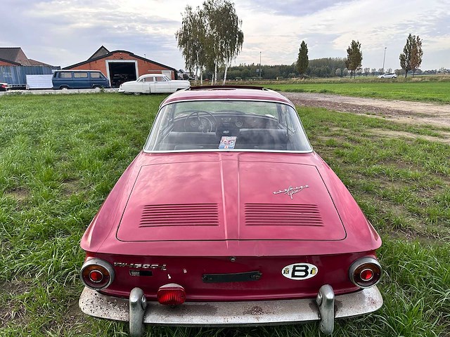 Volkswagen - - karmann ghia t34 - oldtimer - afbeelding 18 van  40