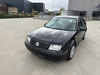 Volkswagen - 2000 - bora - personenauto - afbeelding 21 van  26