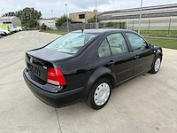 Volkswagen - 2000 - bora - personenauto - afbeelding 24 van  26