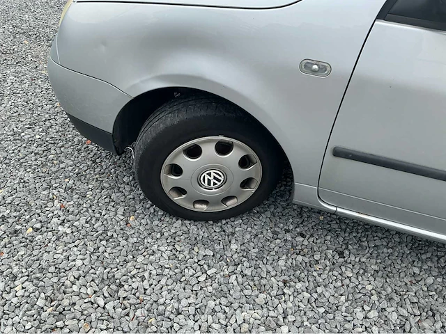 Volkswagen - 2003 - lupo - personenauto - afbeelding 5 van  26