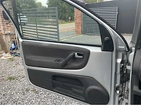 Volkswagen - 2003 - lupo - personenauto - afbeelding 8 van  26