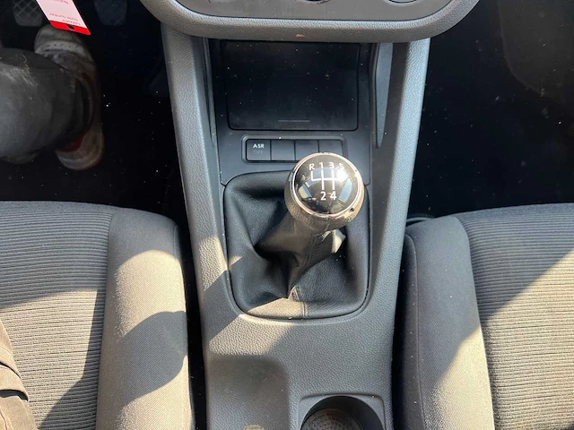 Volkswagen - 2004 - golf - personenauto - afbeelding 22 van  22