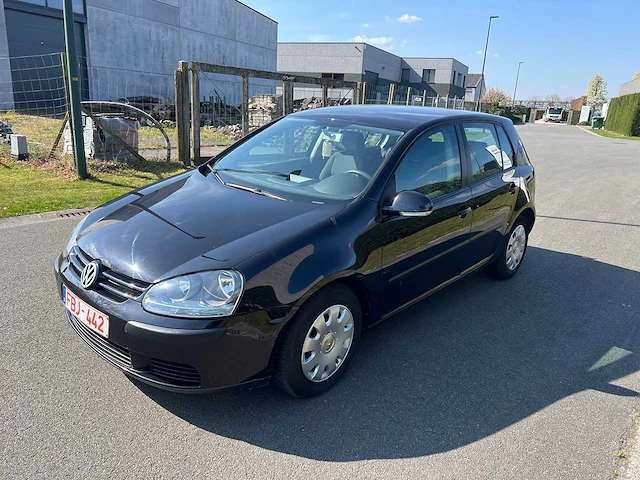 Volkswagen - 2004 - golf - personenauto - afbeelding 12 van  22