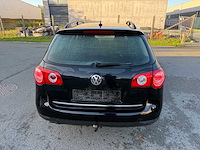 Volkswagen - 2005 - passat - personenauto - afbeelding 5 van  28