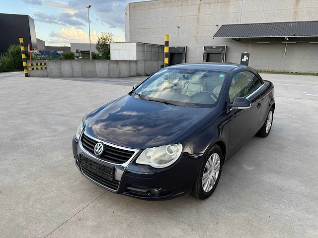 Volkswagen - 2006 - eos - cabrio - personenauto - afbeelding 25 van  29