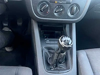 Volkswagen - 2006 - golf 5 - personenauto - afbeelding 9 van  18