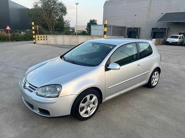 Volkswagen - 2006 - golf 5 - personenauto - afbeelding 11 van  18