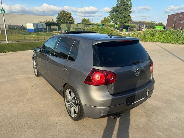 Volkswagen - 2006 - golf 5 gti - gti - personenauto - afbeelding 5 van  32