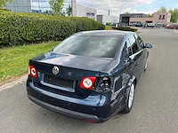 Volkswagen - 2007 - jetta - personenauto - afbeelding 2 van  30
