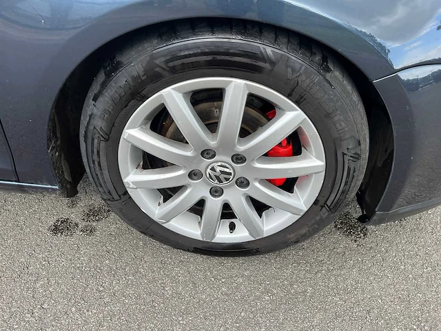 Volkswagen - 2007 - jetta - personenauto - afbeelding 14 van  30