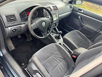 Volkswagen - 2007 - jetta - personenauto - afbeelding 17 van  30