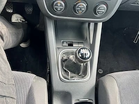 Volkswagen - 2007 - jetta - personenauto - afbeelding 24 van  30