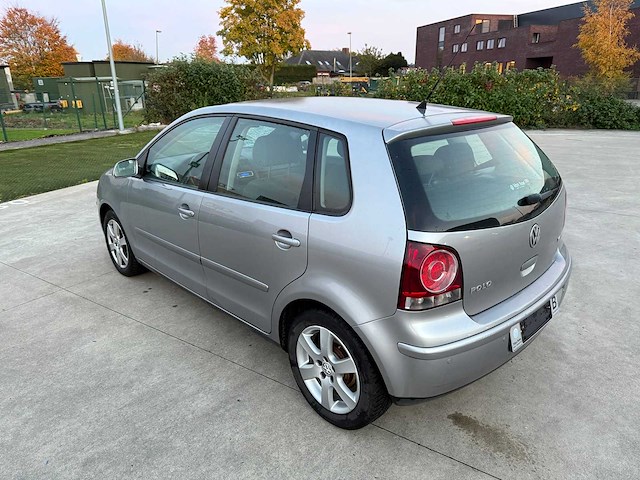 Volkswagen - 2008 - polo - personenauto - afbeelding 8 van  25