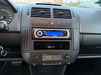 Volkswagen - 2008 - polo - personenauto - afbeelding 14 van  25