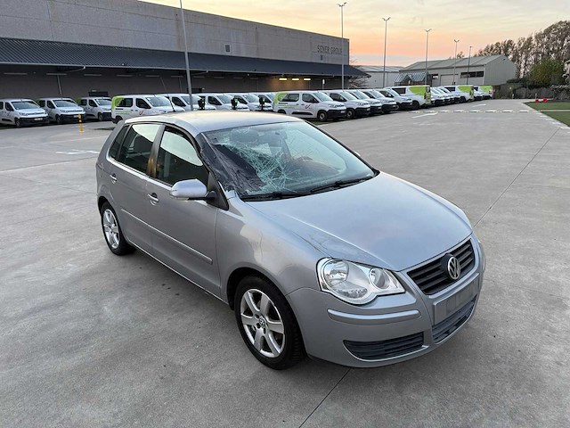 Volkswagen - 2008 - polo - personenauto - afbeelding 23 van  25