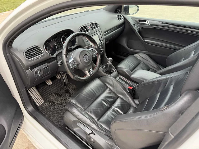 Volkswagen - 2009 - golf - 6 gti - personenauto - afbeelding 4 van  20