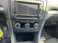 Volkswagen - 2009 - golf - ac stationwagen - personenauto - afbeelding 24 van  42
