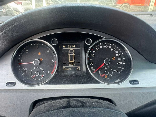 Volkswagen - 2009 - passat - personenauto - afbeelding 20 van  37