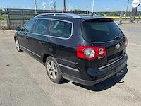 Volkswagen - 2009 - passat - personenauto - afbeelding 35 van  37