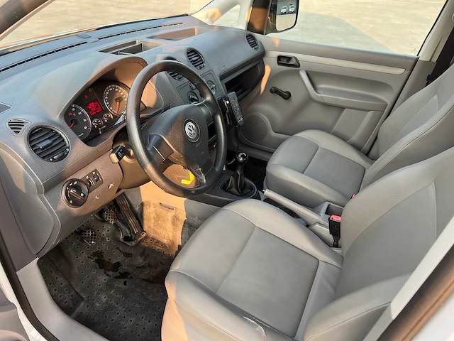 Volkswagen - 2010 - caddy - personenauto - afbeelding 16 van  31